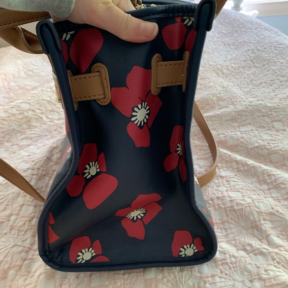 Tommy Hilfiger Bag - Picture 10 of 10